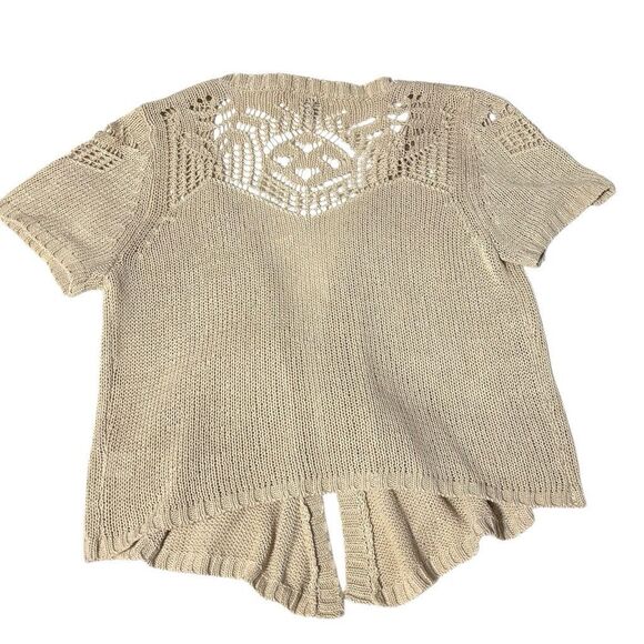 Roz & Ali 1X cropped open cardigan in neutral oatmeal color short sleeve - Picture 9 of 14